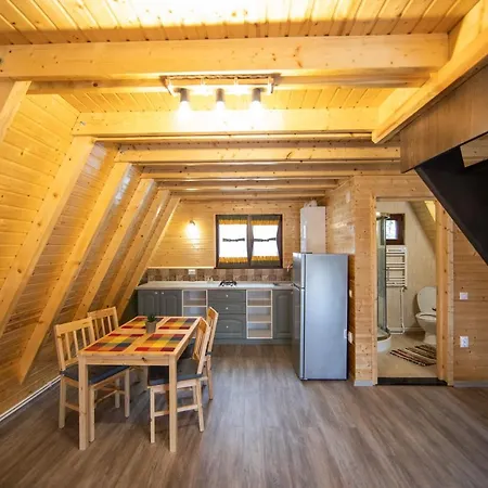 Catunul Din Podei A-frame Dragoslavele