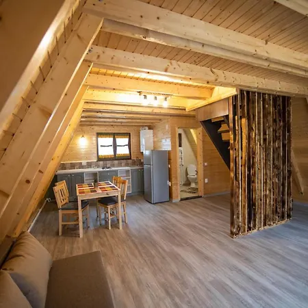 Catunul Din Podei A-frame Lodge Dragoslavele