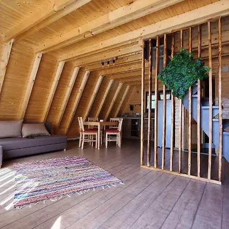 Lodge Catunul Din Podei A-frame